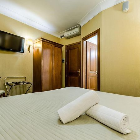 Luxury Rooms H 2000 Roma Dış mekan fotoğraf