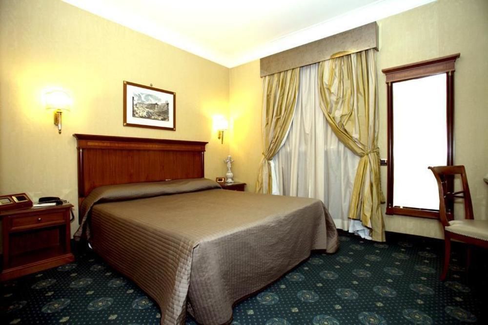 Luxury Rooms H 2000 Roma Dış mekan fotoğraf