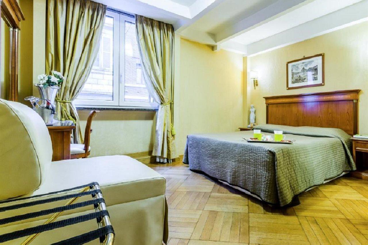 Luxury Rooms H 2000 Roma Dış mekan fotoğraf